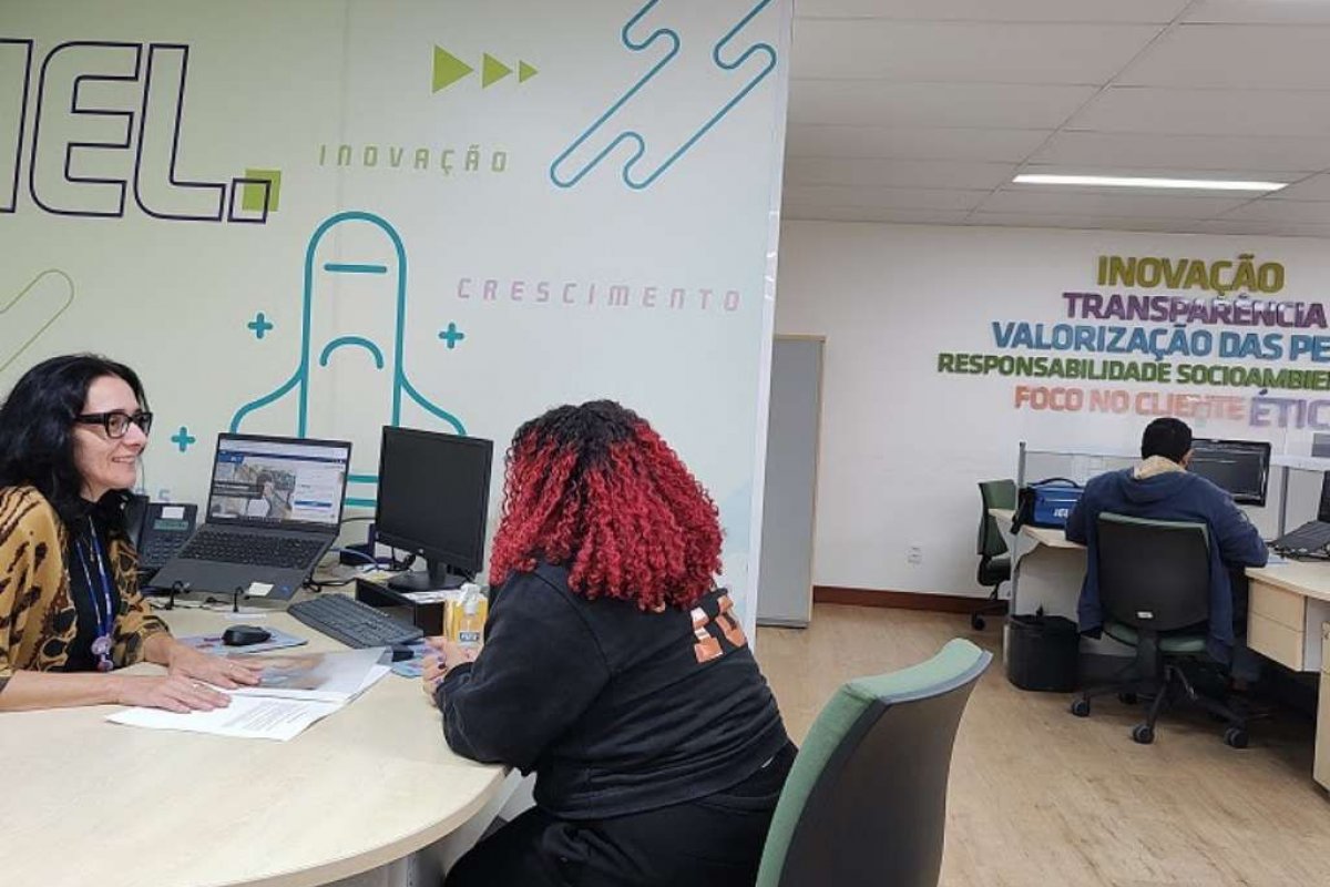 Oportunidade: IEL oferece mais de 600 vagas de estágio e emprego na Bahia