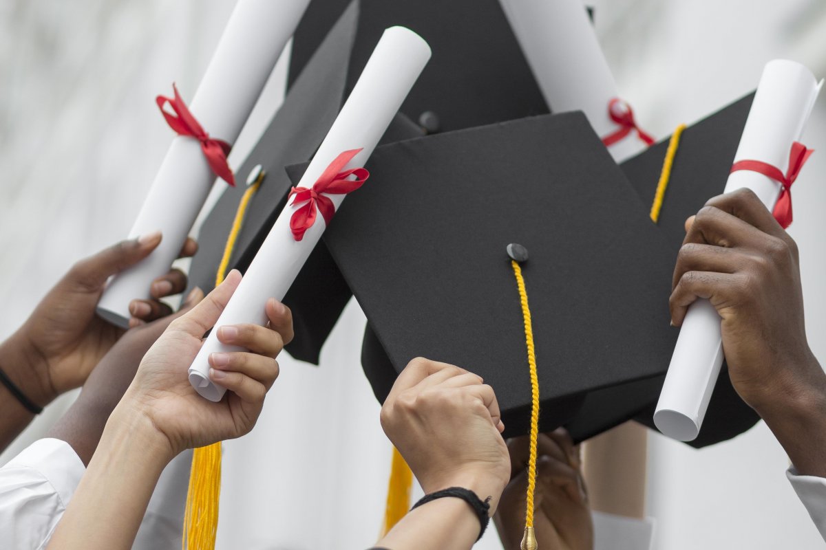 'Negócios e administração' é área de formação mais prevalente na Bahia, diz Censo; veja lista