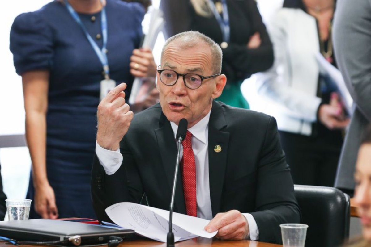 "Não vou renunciar às minhas convicções", afirma presidente da CPI do Crime Organizado