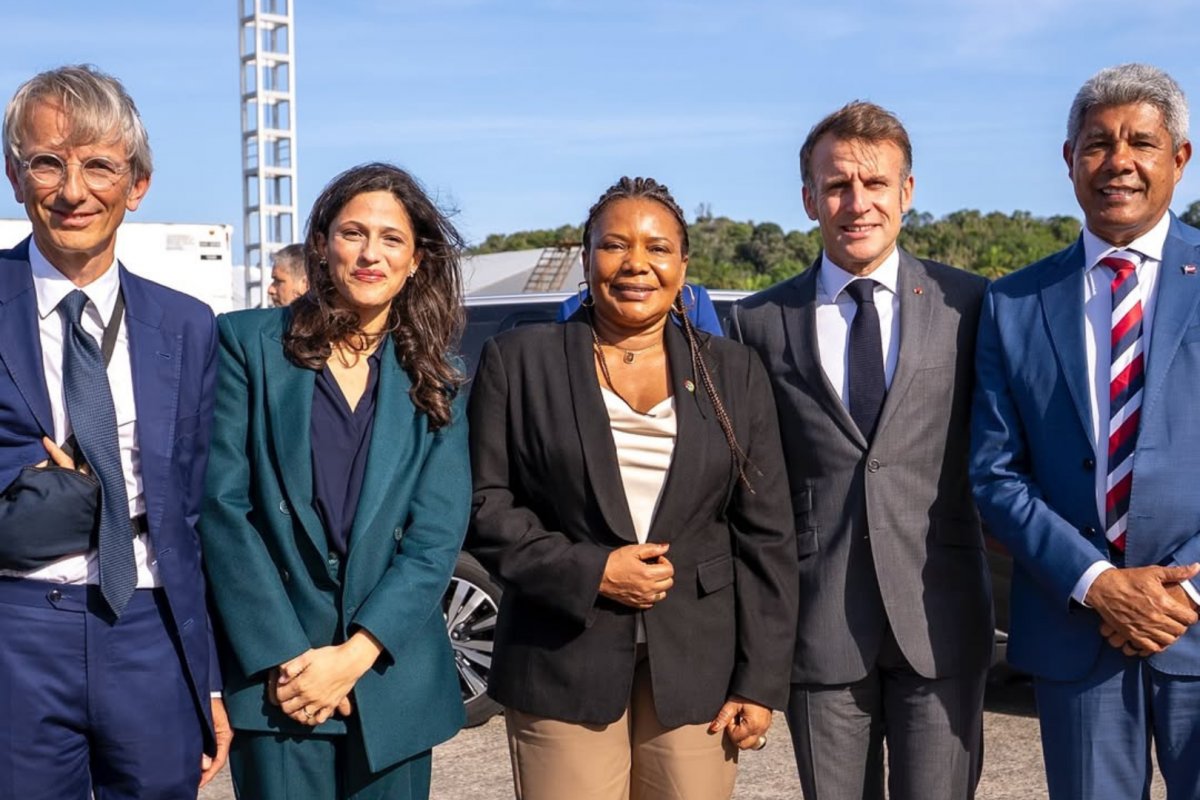 Macron desembarca pela primeira vez em Salvador