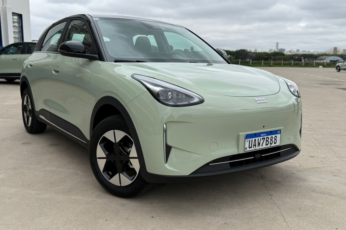 Geely EX2 chega em duas versões elétricas a partir de R$ 119,9 mil