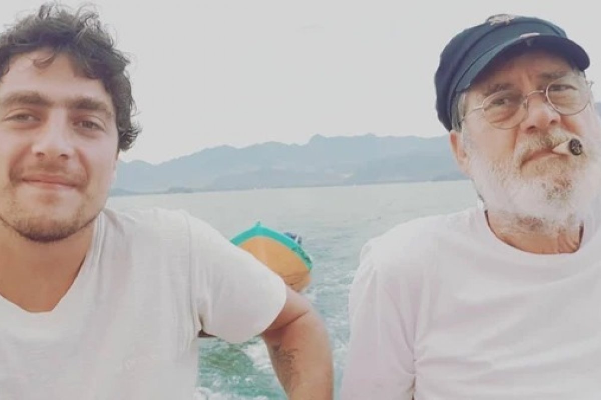 Filho que matou o pai ex-deputado do PT está preso e sedado após surto psicótico