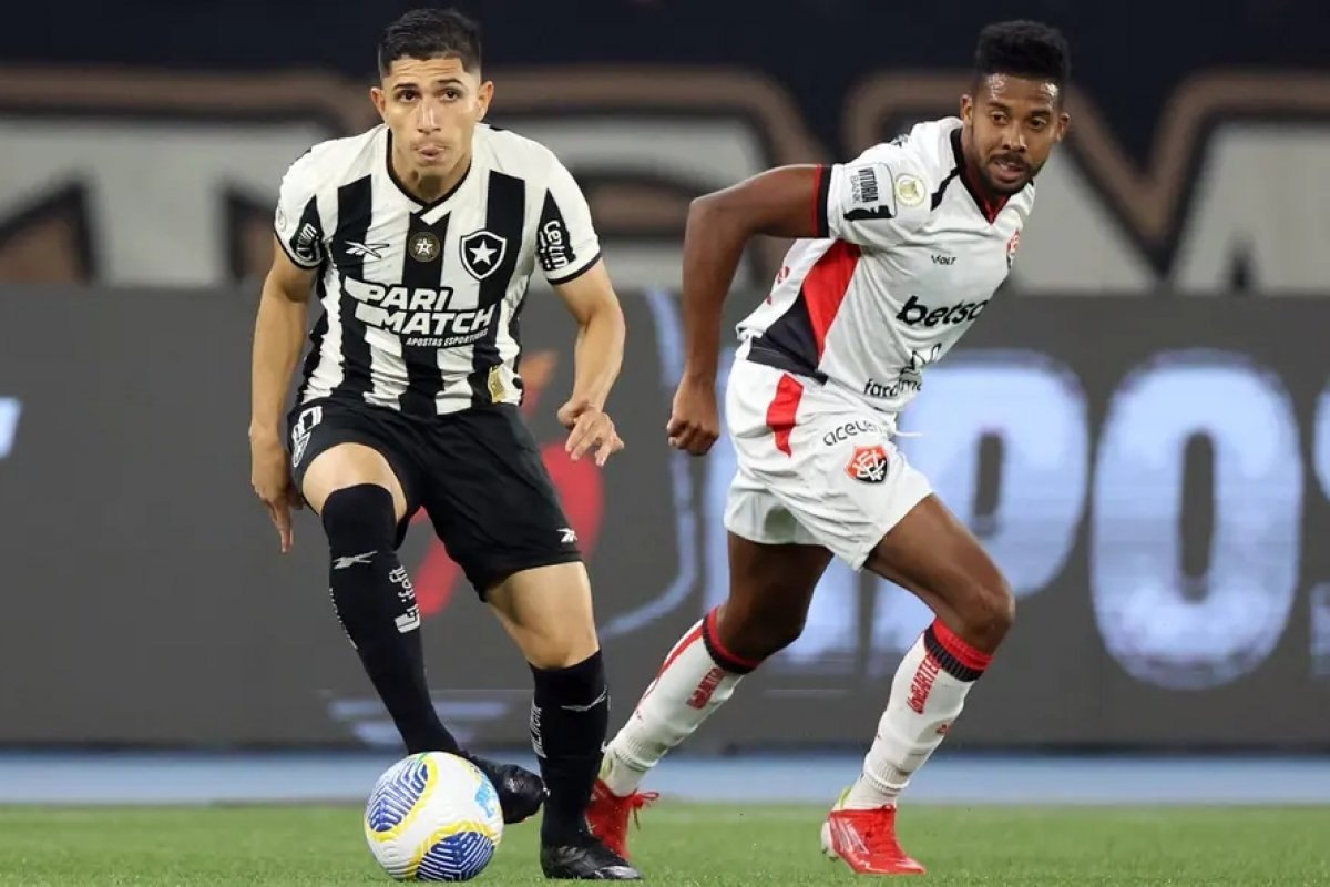 Vitória tenta abrir margem para o Z-4 diante do embalado Botafogo no Barradão