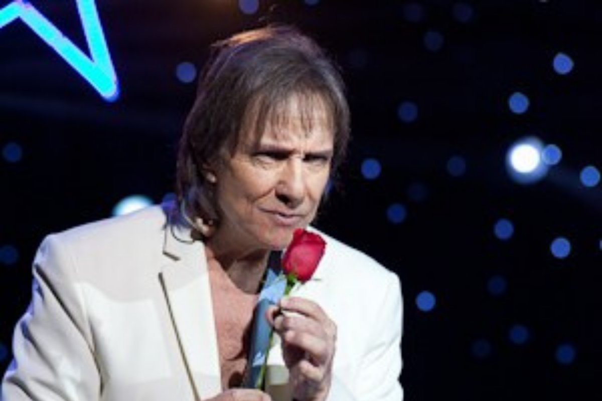 Prefeitura anuncia show gratuito de Roberto Carlos na programação de final de ano em Salvador