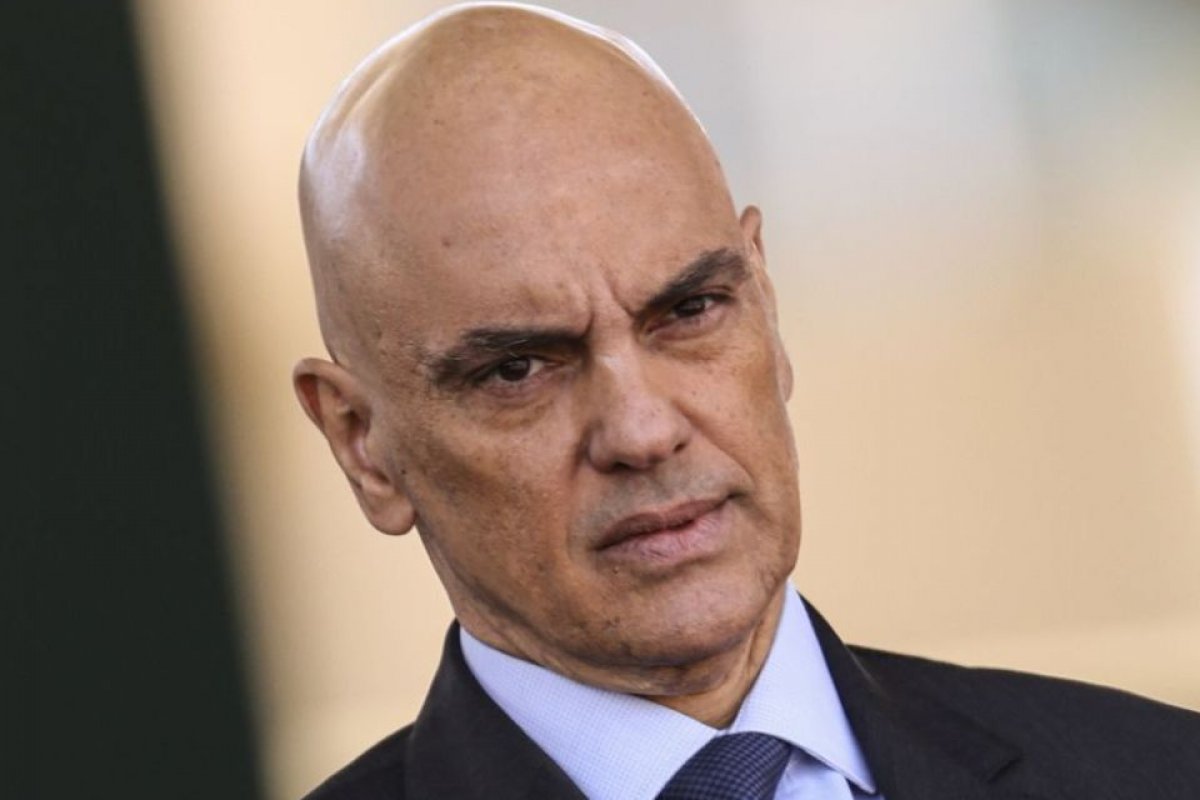 Moraes determina envio ao STF de imagens de câmeras de policiais envolvidos na megaoperação do Rio