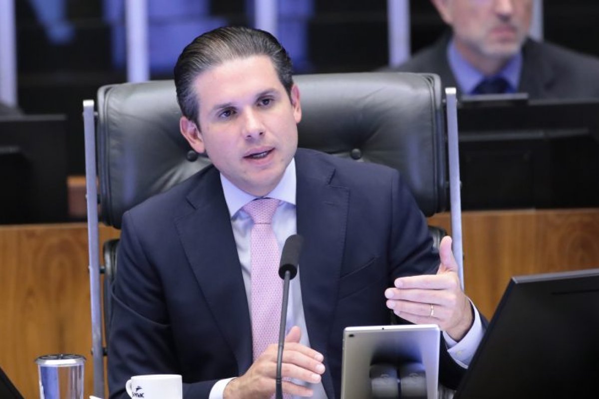 Hugo Motta defende escolha de Derrite para relatar PL antifacção e nega motivação política