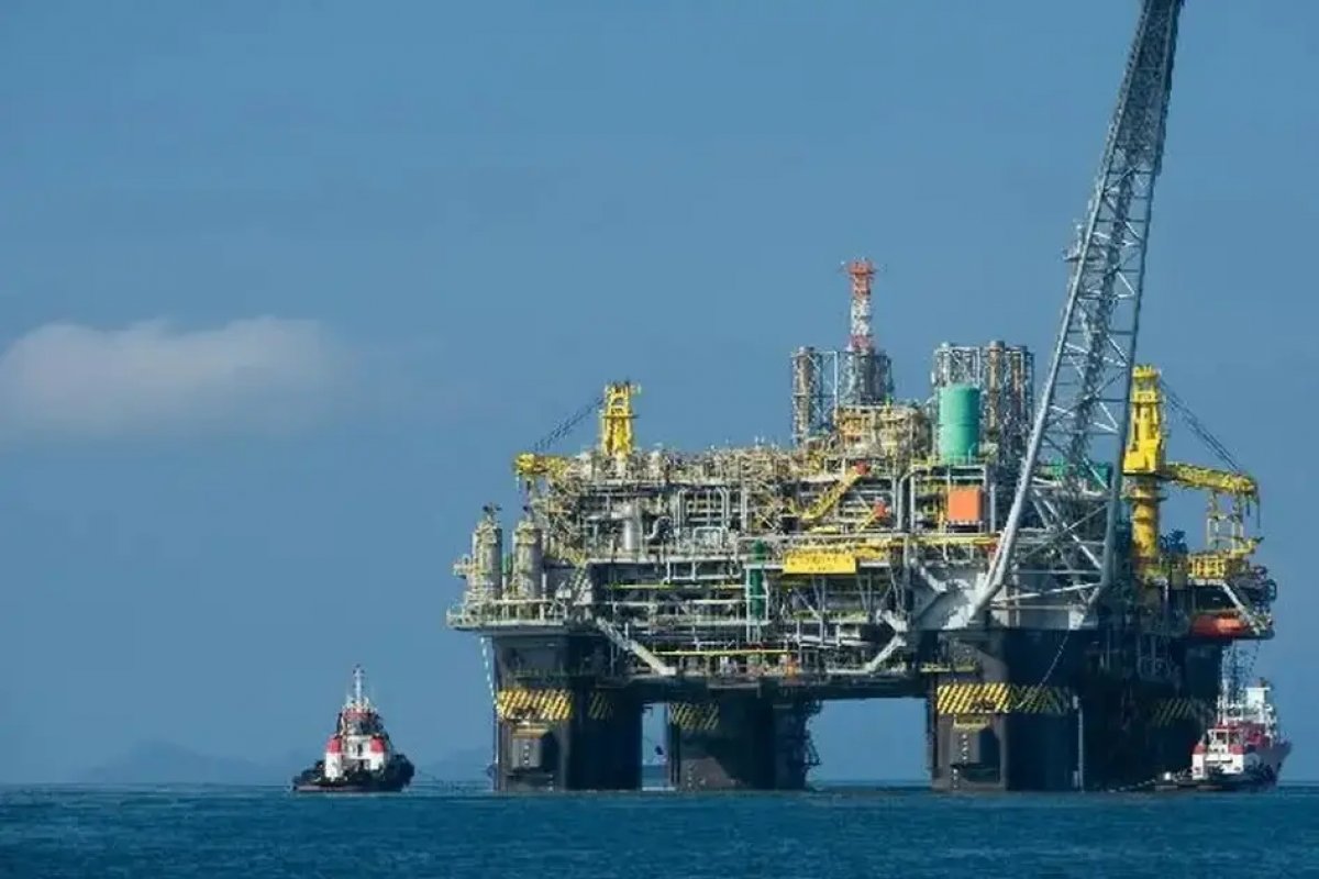 AGU nega pedido de Lamarão e bloqueia pagamento de royalties de petróleo e gás na Bahia