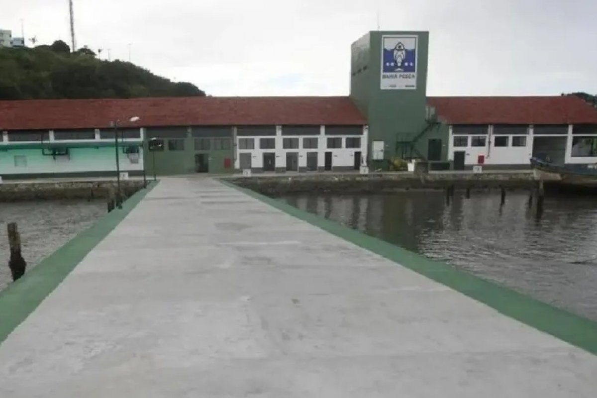 Governo da Bahia investirá quase R$ 400 mil em obra emergencial no píer do Terminal Pesqueiro de Ilhéus