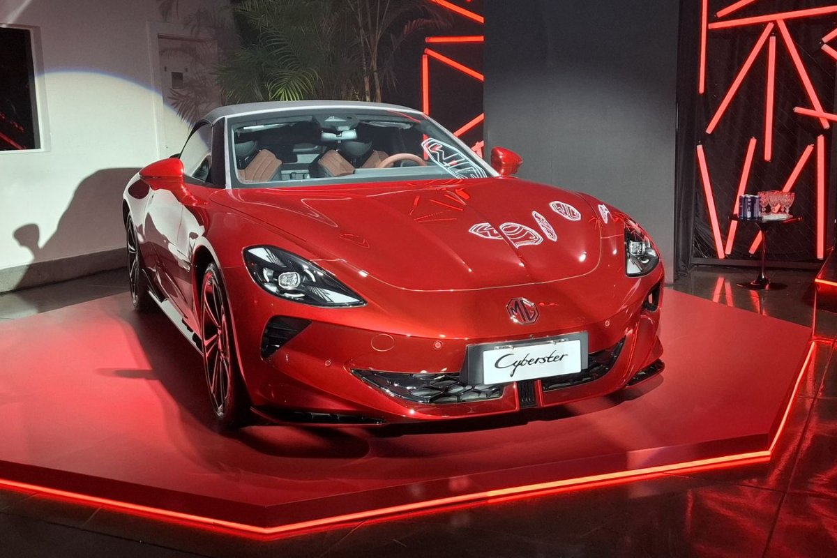 MG volta em nova fase para o Brasil agora com 3 modelos elétricos 