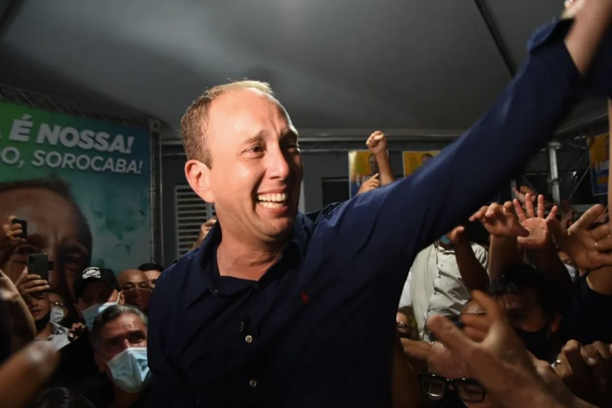 Prefeito de Sorocaba afastado é apontado pela PF como líder de organização criminosa