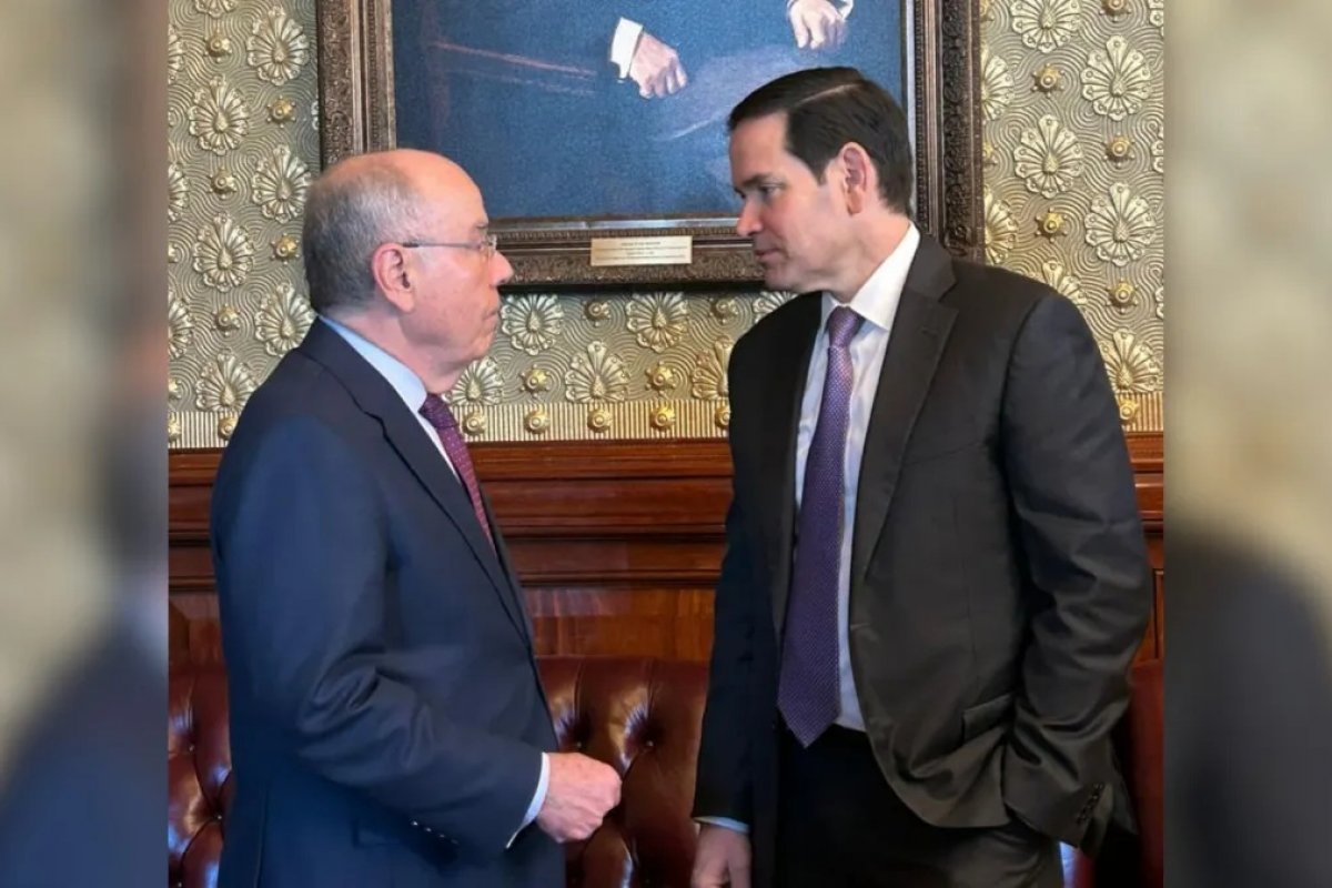 Mauro Vieira e Marco Rubio se encontram no Canadá para discutir tarifas