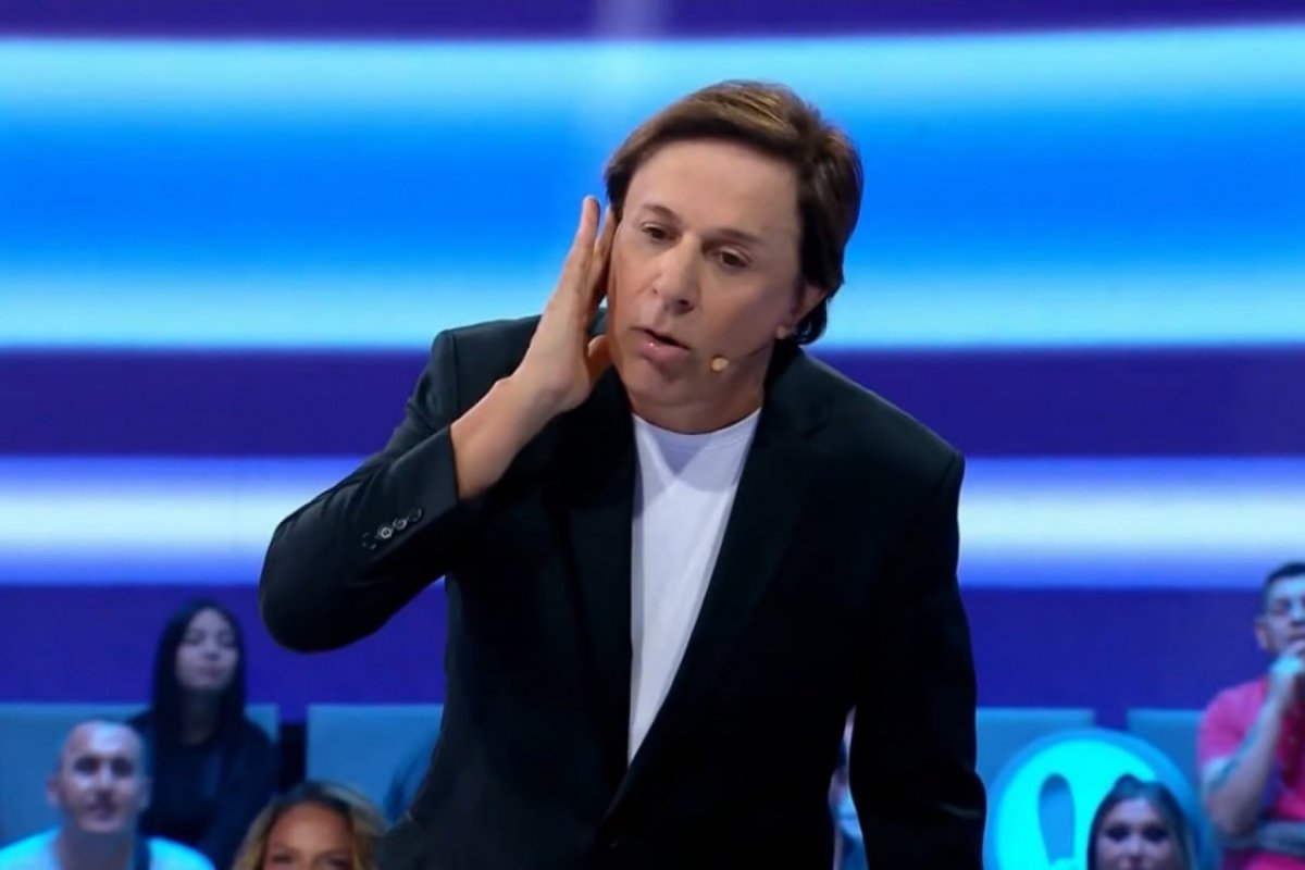 Tom Cavalcante renova contrato com a Record!