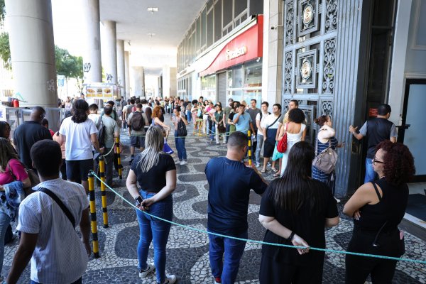 [CNU 2025: mulheres são 57,12% dos classificados para segunda fase]