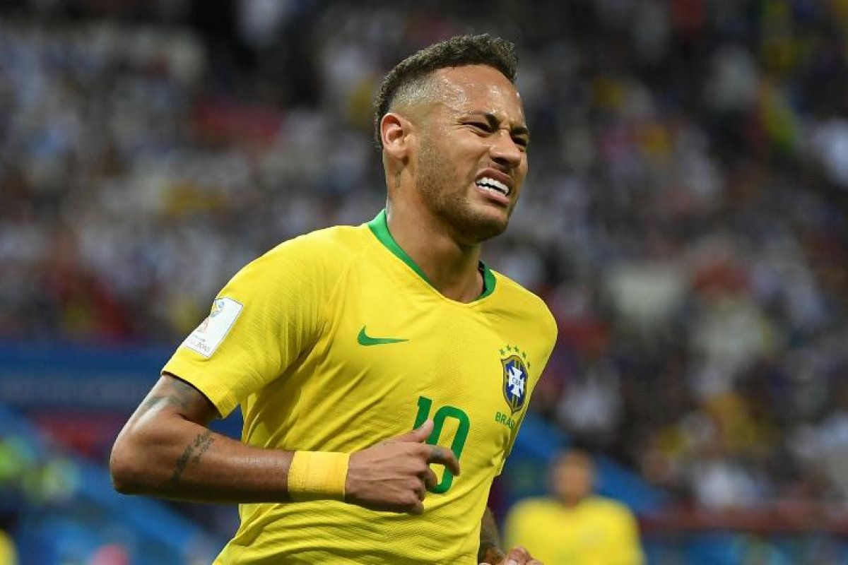 Sócios do Barcelona não querem retorno de Neymar