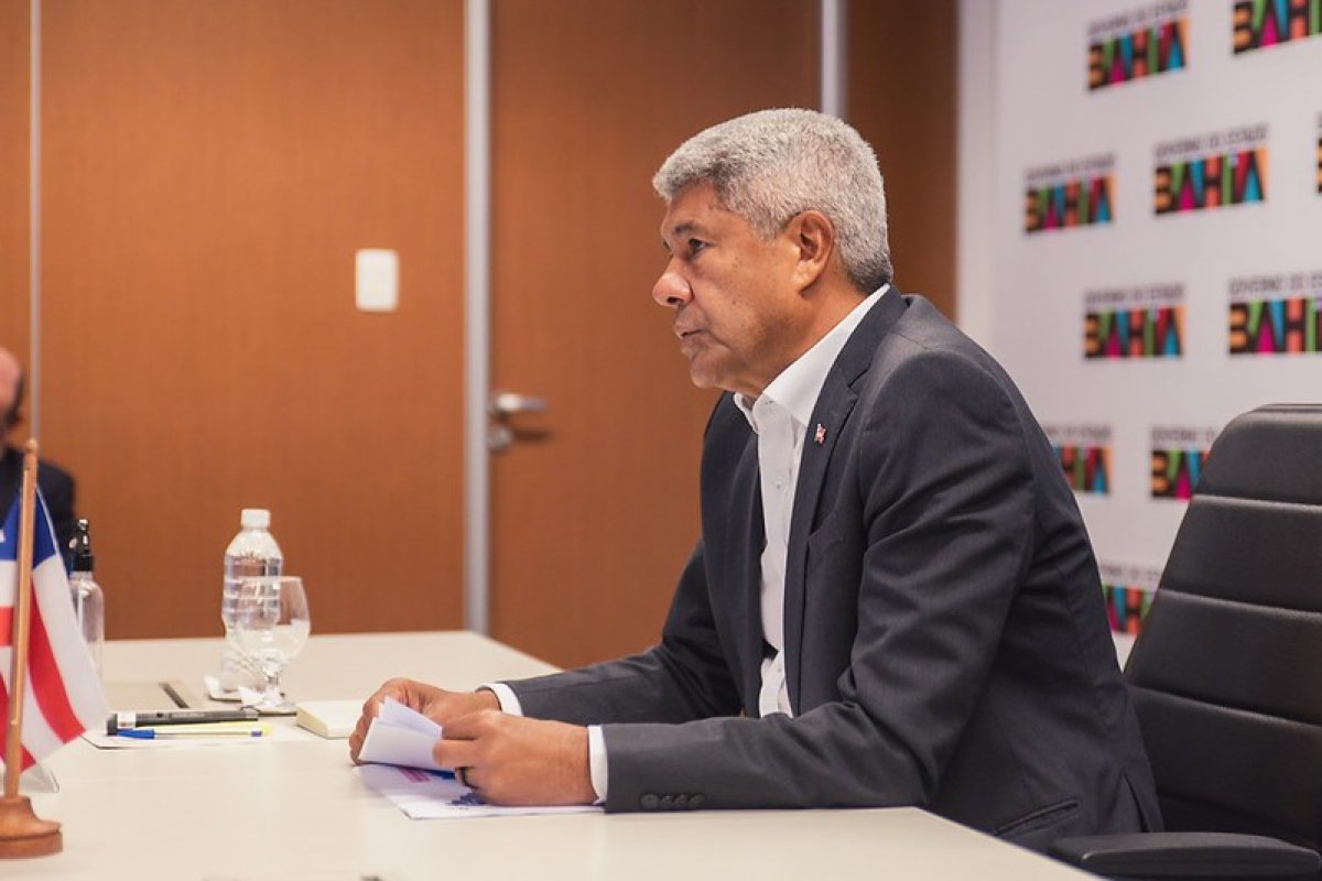 Jerônimo publica regimento da Secretaria da Ponte Salvador-Itaparica e detalha funcionamento