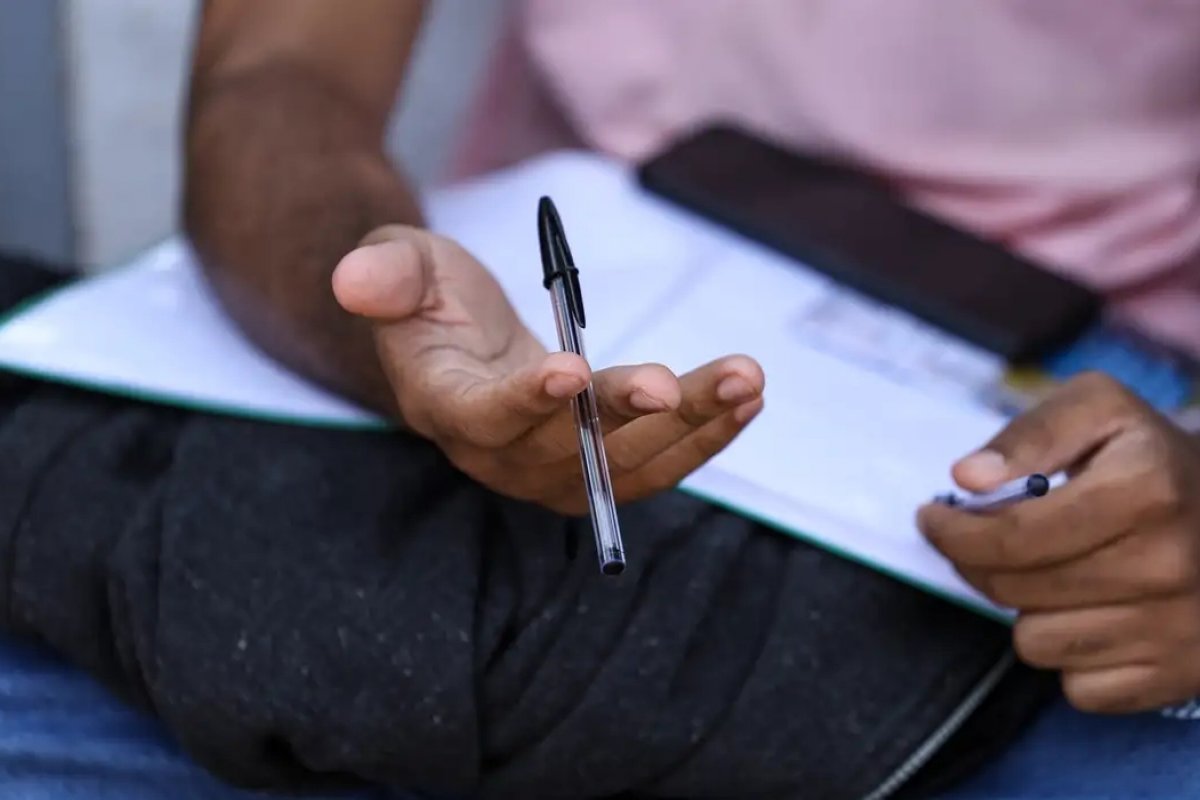 Tiroteio suspende prova do Enem em escola no Rio
