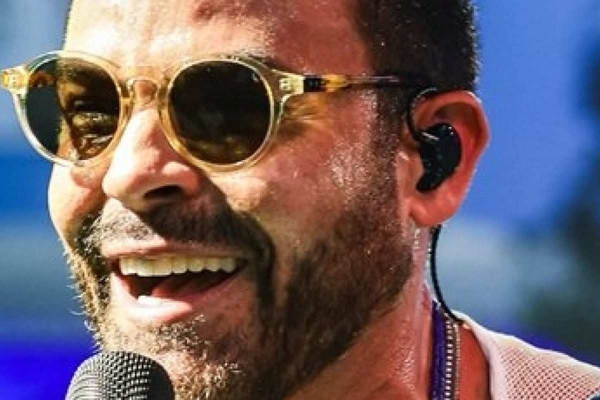 Casa Verão Hidden recebe show especial de Alexandre Peixe nesta sexta (21)!