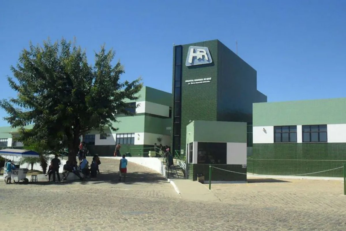 Mulher sofre aborto espontâneo e enterra feto errado na Bahia; entenda