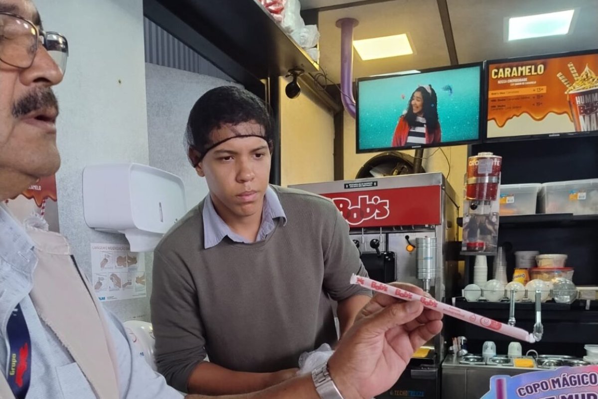 Mais de 150 estabelecimentos são notificados por uso de canudos plásticos em Salvador 