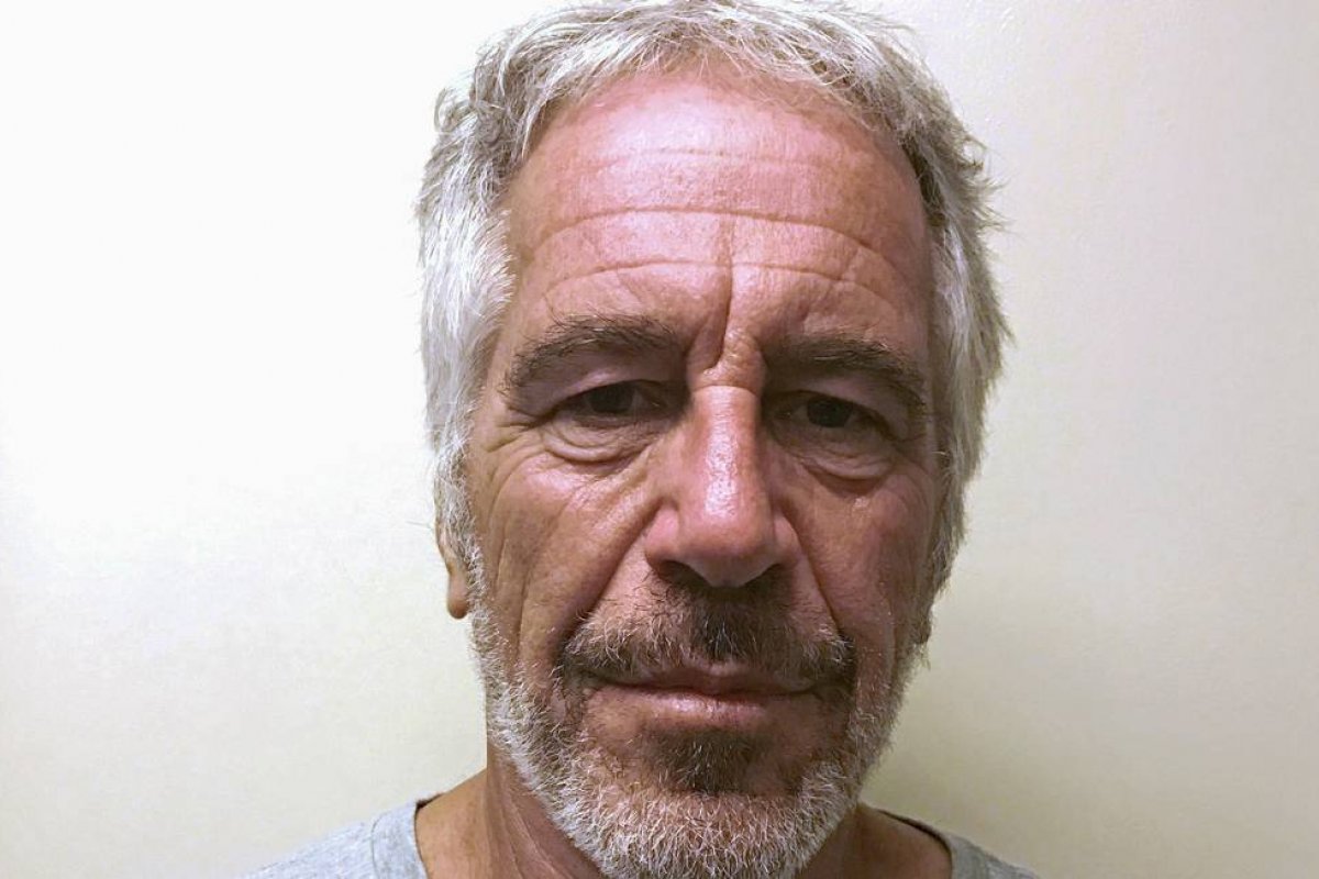 Câmara dos EUA aprova projeto que obriga liberação dos arquivos de Epstein