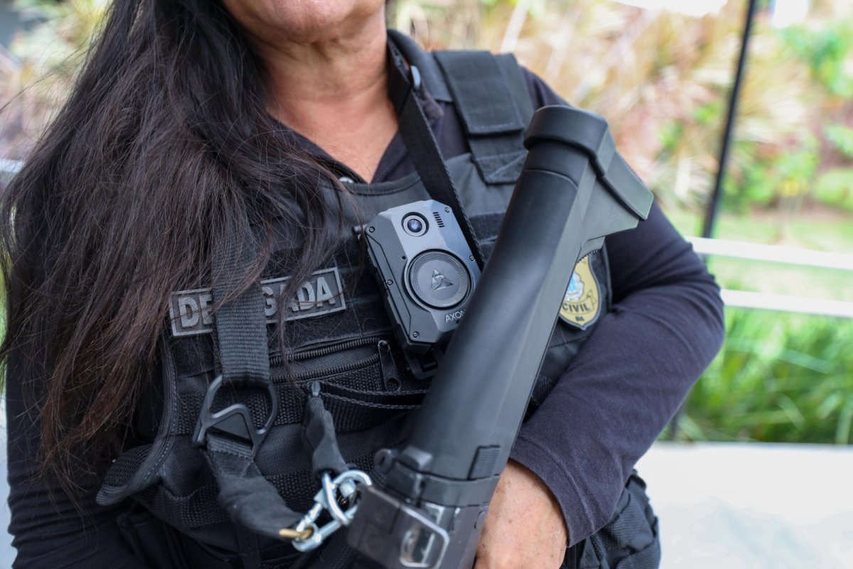 Homem é preso por tentar asfixiar companheira no interior da Bahia