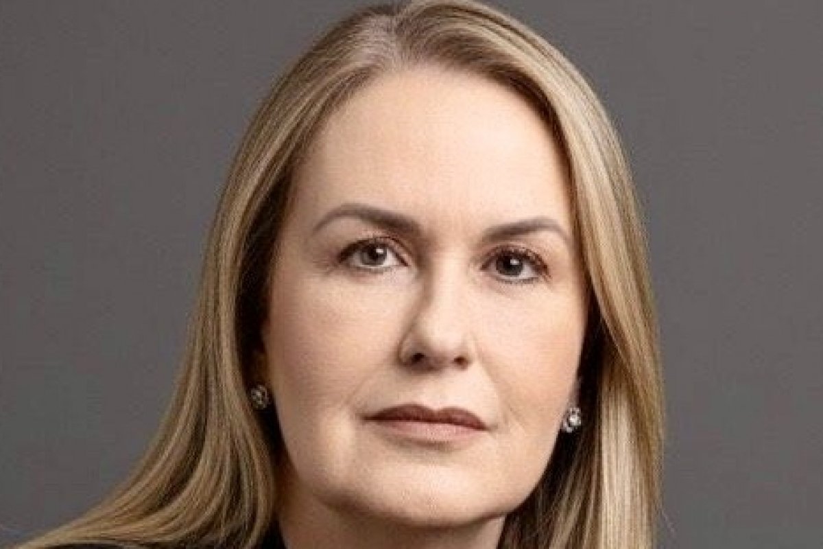 Ana Lídice Costa apresenta novo conceito de beleza ágil com o lançamento do Flash Beauty! 