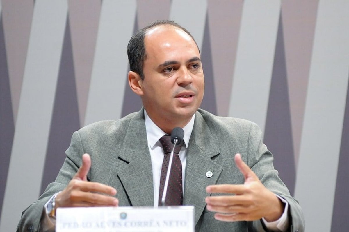 PF aponta repasse de mais de R$ 1 milhão da Conafer a ex-secretário do Ministério da Agricultura