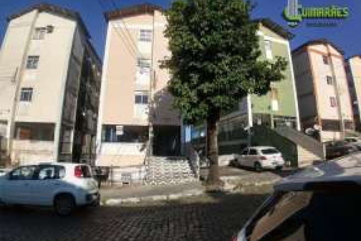 Mulher é atropelada no bairro do IAPI, em Salvador