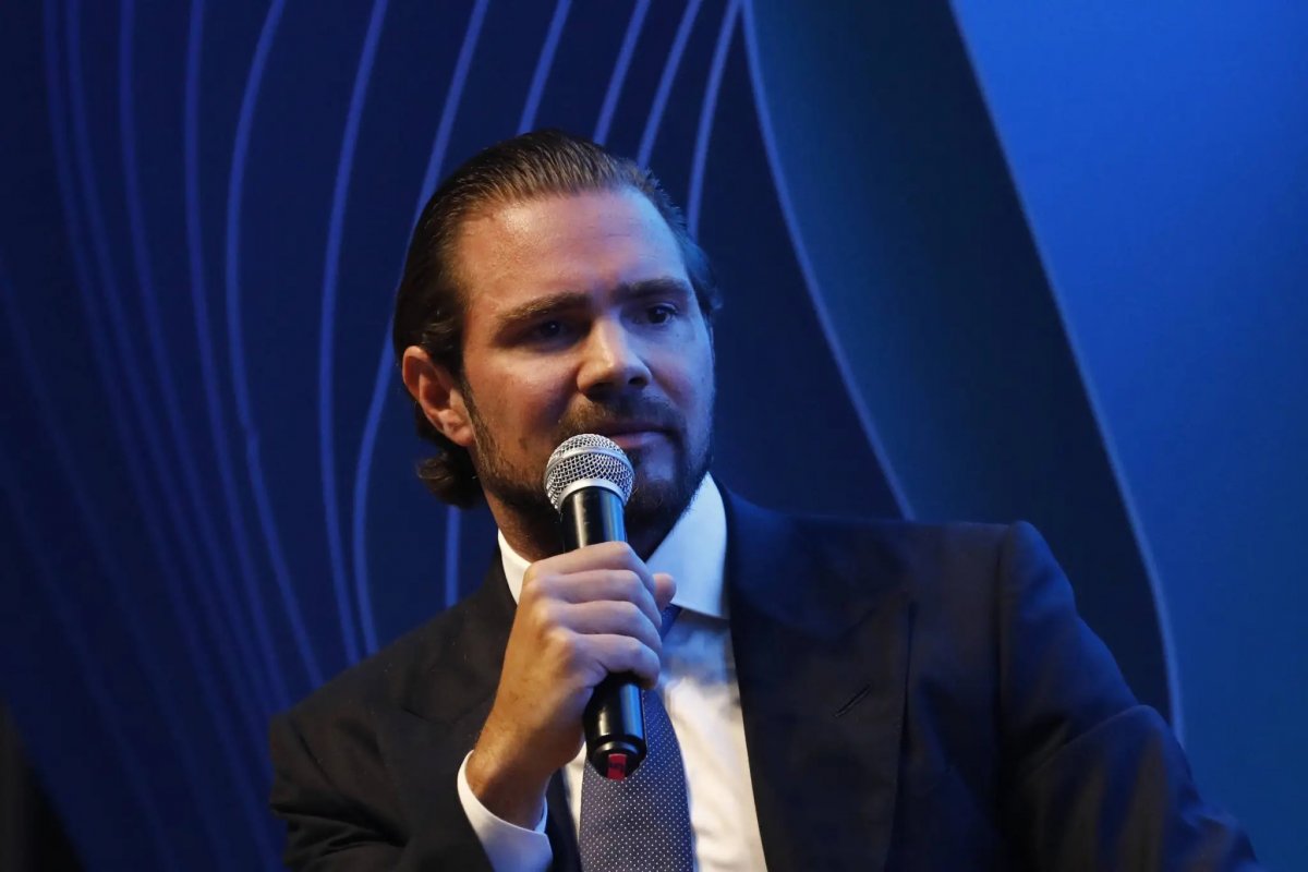 Preso pela PF, dono do Banco Master entra com habeas corpus