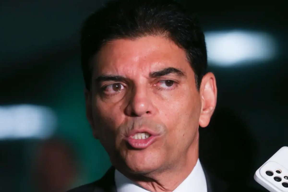 Cajado diz que falta de nome da centro-direita afeta formação das chapas na Bahia