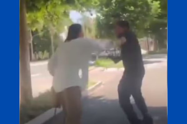 [Vídeo: servidora do Tribunal de Justiça agride entregador por aplicativo em Goiânia]