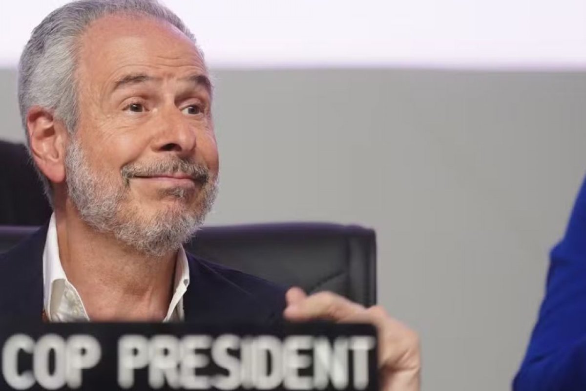 Países reclamam e COP30 tem sessão plenária final suspensa