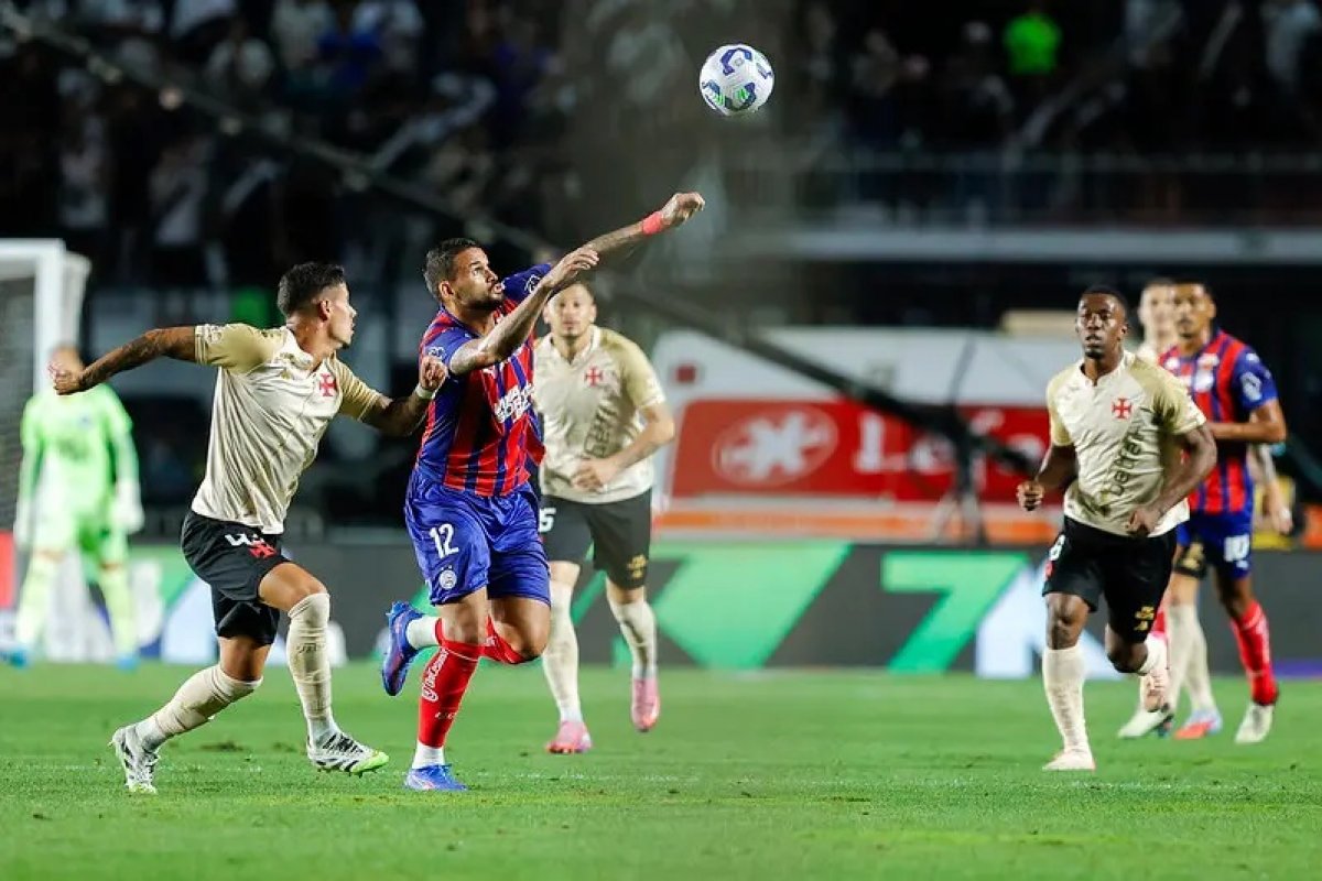 Sem vencer há três jogos e com vaga na Liberta ameaçada, Bahia recebe Vasco na Fonte Nova