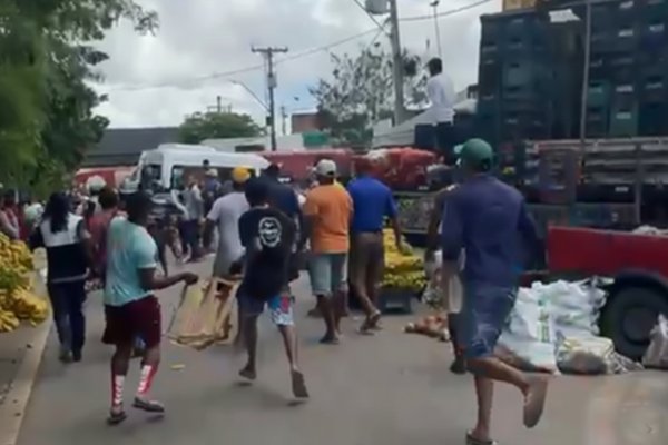 [Guarda municipal recebe pedra no rosto em tumulto durante ação na Bahia]
