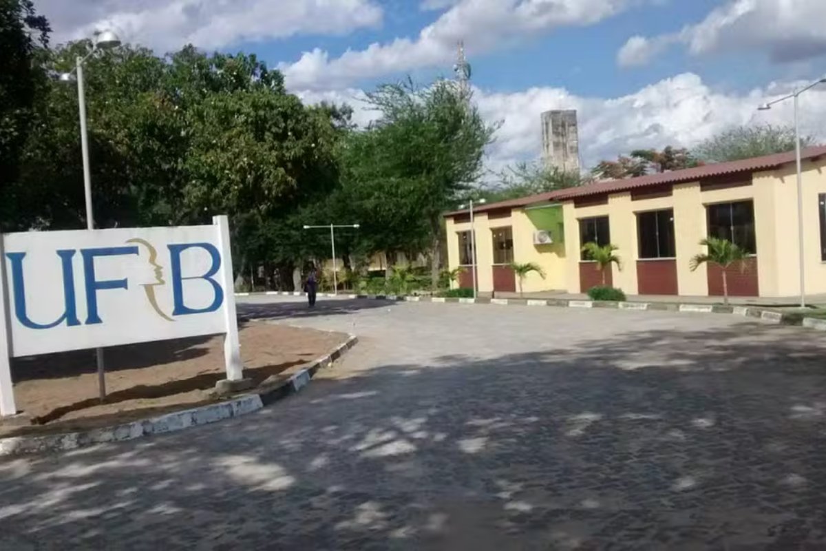 UFRB abre 150 vagas para curso na modalidade EaD