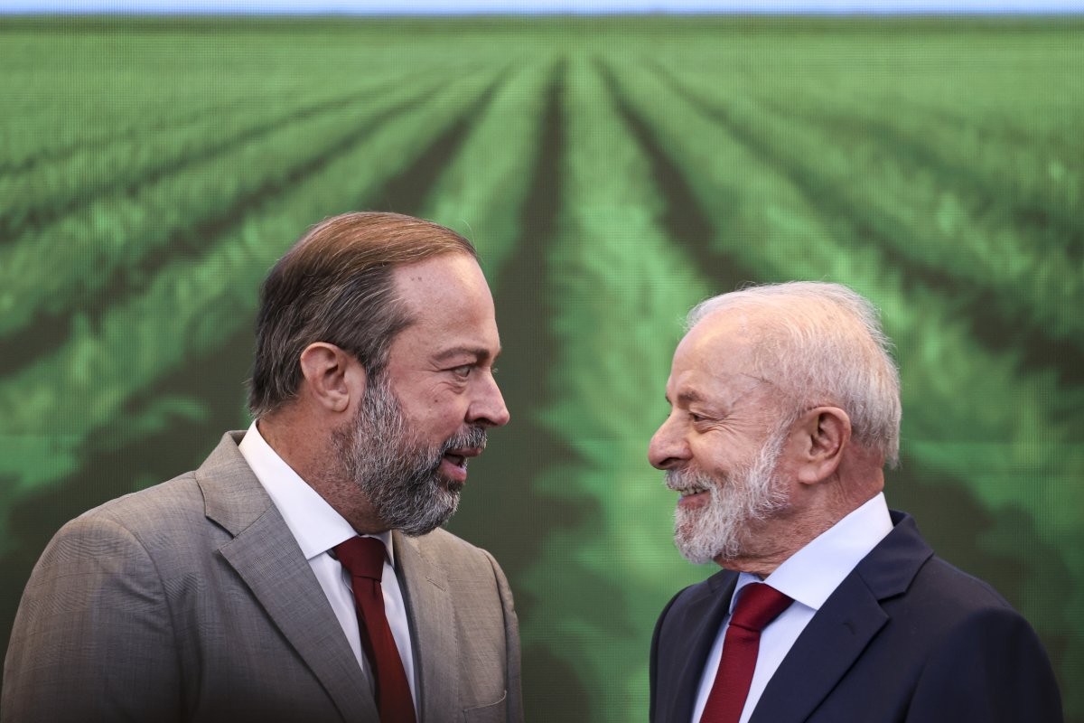 Governo Lula veta alteração em royalties do petróleo e mudança com impacto de R$ 7 bi na conta de luz