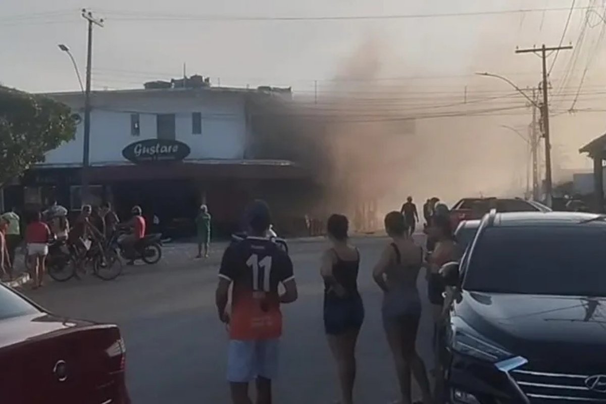 Vídeo: Pizzaria explode em munícipio no interior da Bahia