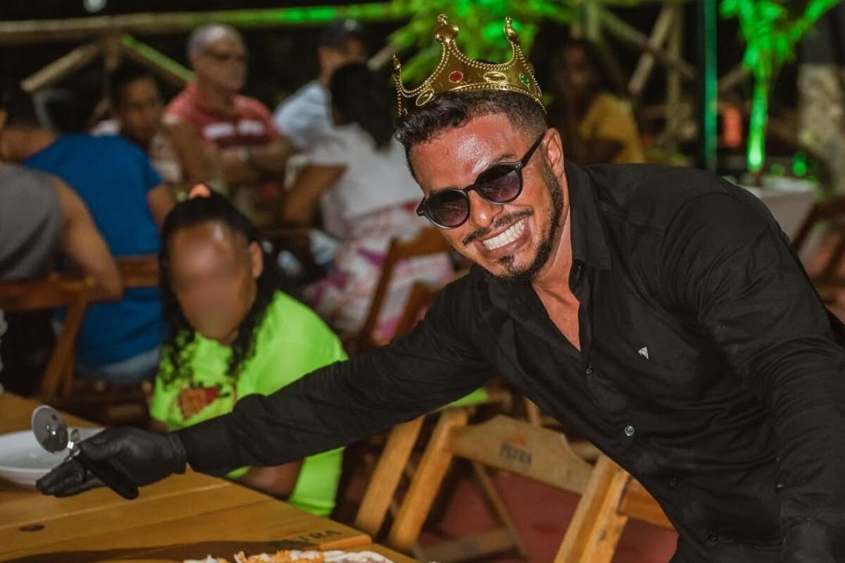 Empresário conhecido como 'Rey da Pizza' é baleado durante confusão em Simões Filho