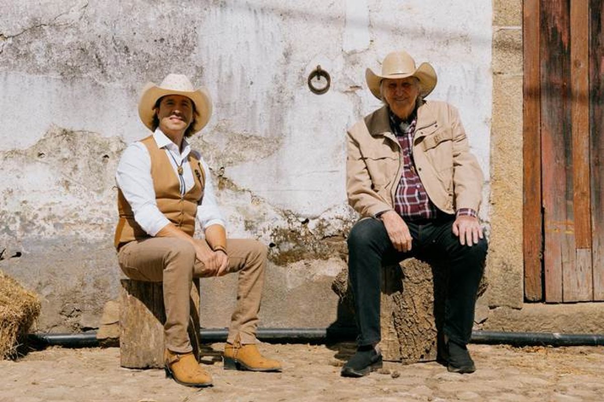 Sérgio Reis e o cantor português Zé Amaro lançam parceria! 