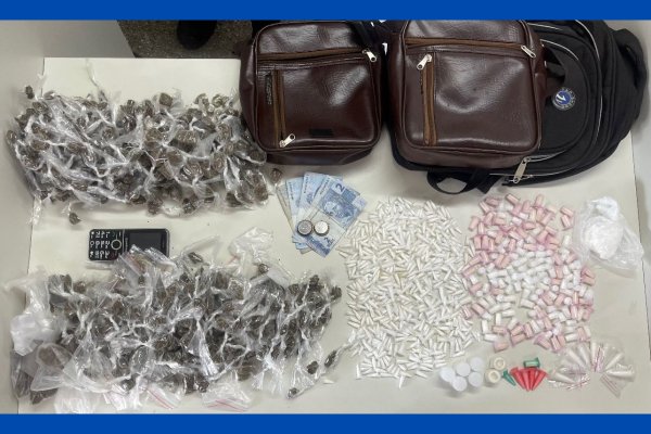 [Trio é preso com mais de mil porções de drogas em bairro de Salvador]