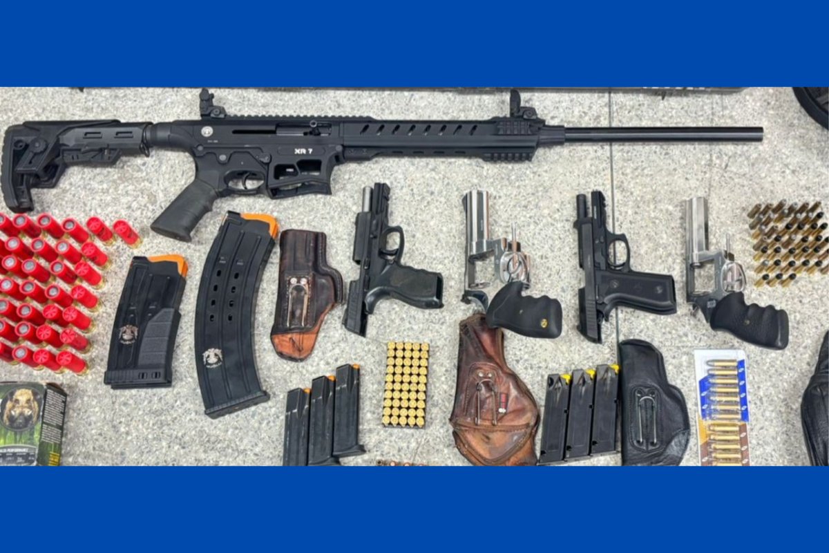 Trio é preso após ser flagrado com armas de diversos calibres no interior da Bahia
