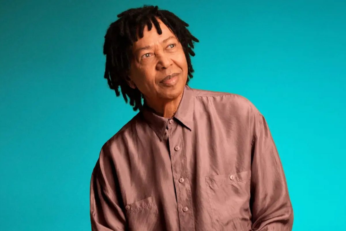 Djavan anuncia show de turnê em comemoração aos 50 anos de carreira em Salvador