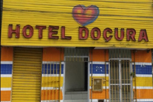 [Homem morre após incêndio em quarto de hotel no bairro da Calçada]