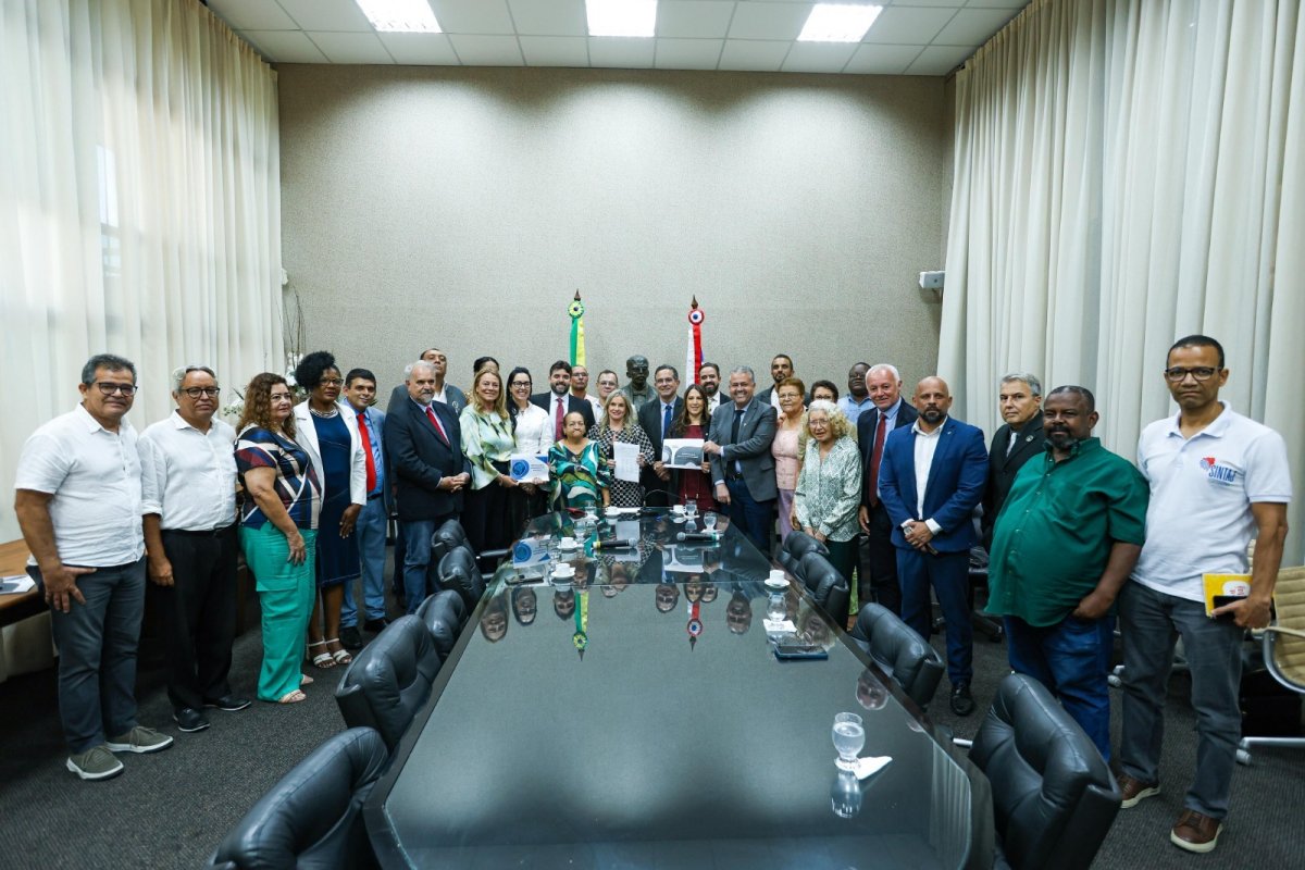 Governo da Bahia envia propostas de mudanças do Planserv e aposentadoria das polícias Civil e Penal