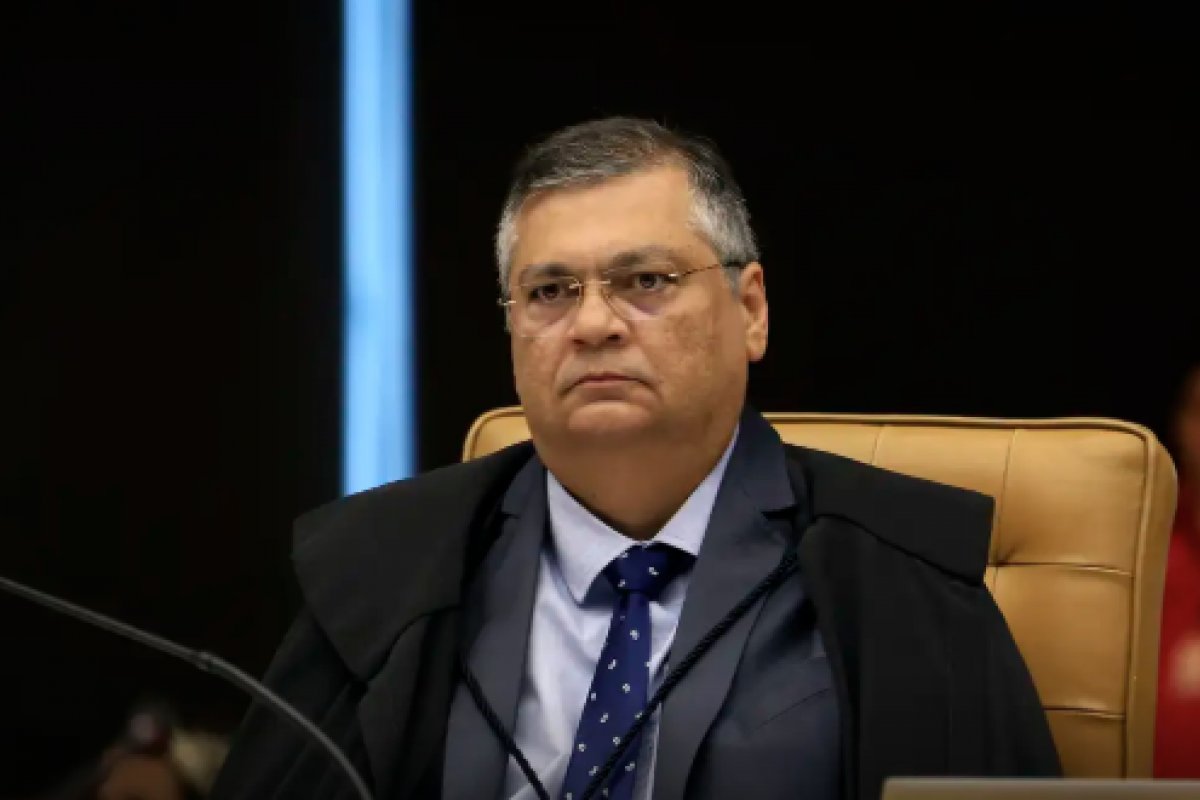 Dino pede explicação ao Legislativo e Executivo sobre desvios no Dnocs
