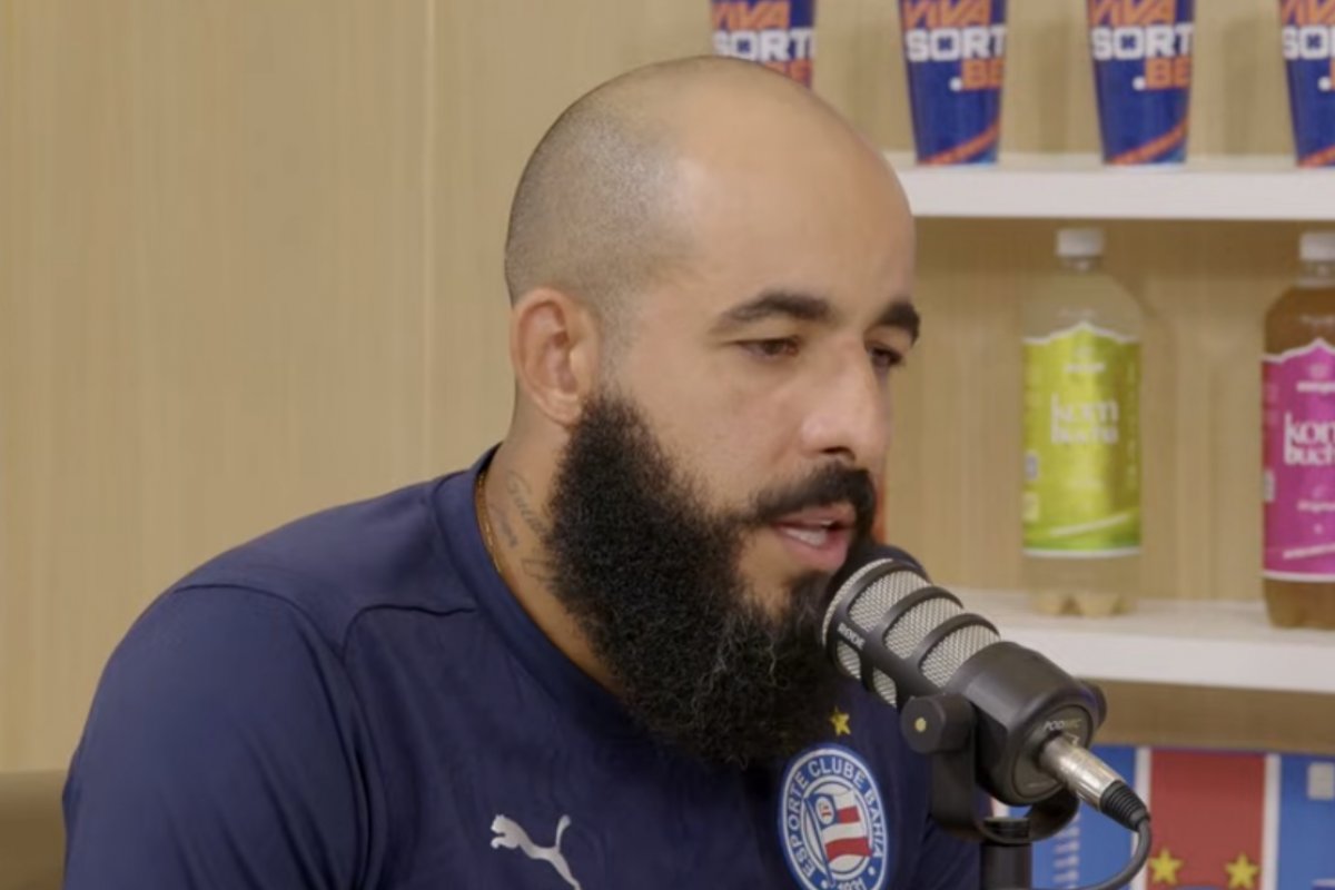 VÍDEO: "Tá mais do que perfeito poder encerrar aqui", diz goleiro Danilo Fernandes ao anunciar aposentadoria