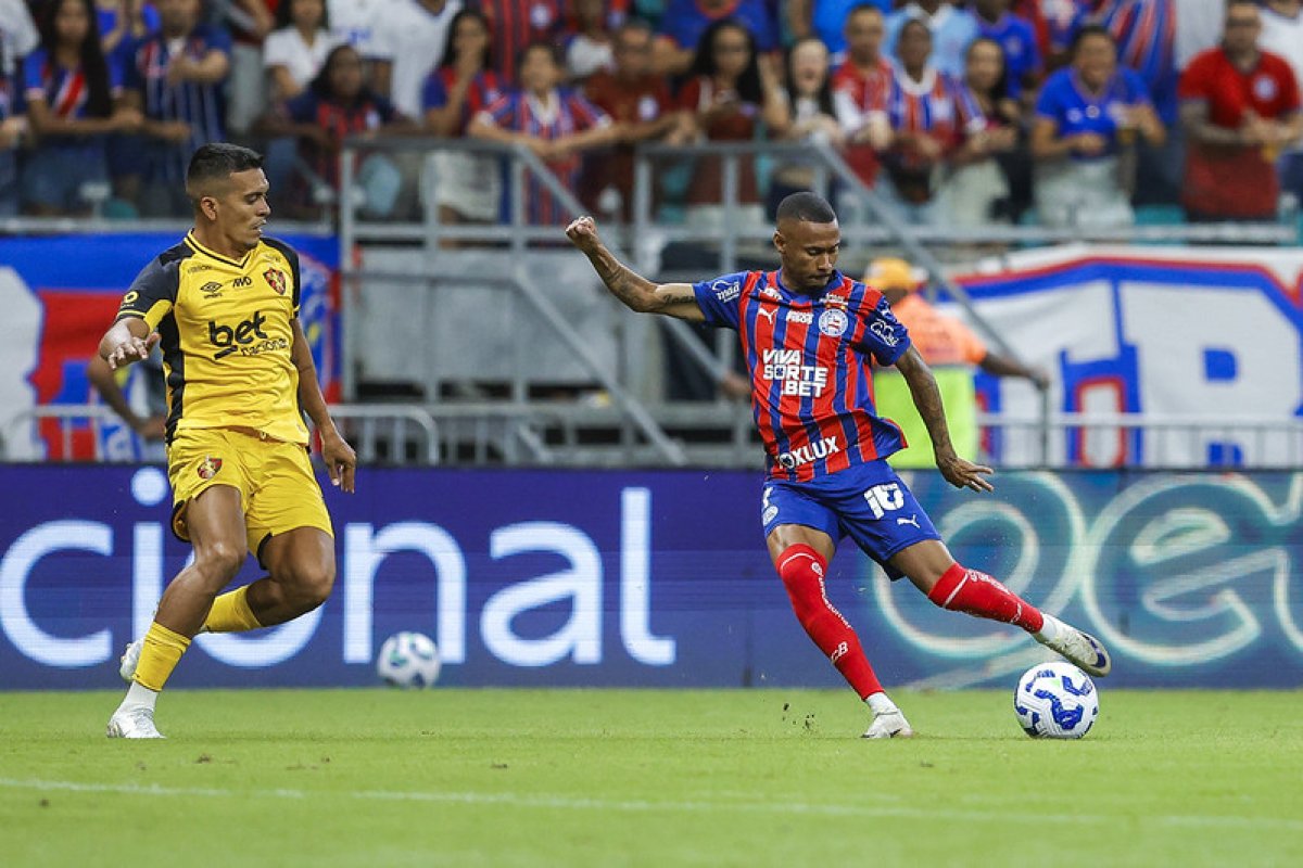 Vídeo: Bahia vence fácil o Sport e decidirá vaga no G-5 na última rodada 