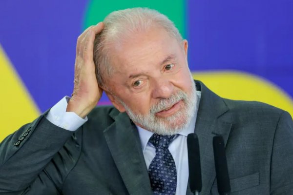 [Datafolha: pesquisa aponta que 48% desaprovam trabalho de Lula]