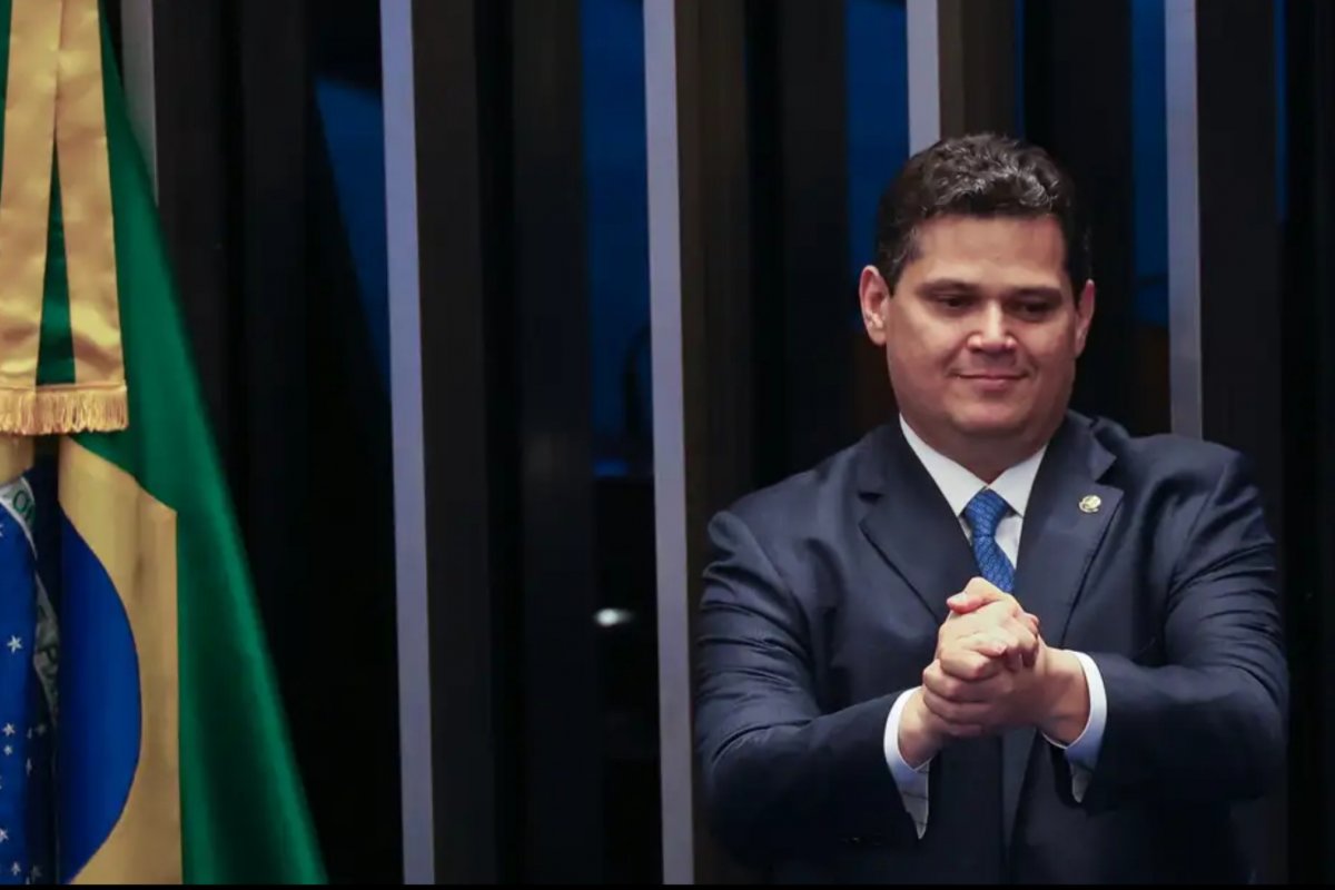 Alcolumbre avança com a PEC do Marco Temporal um dia antes do julgamento no STF