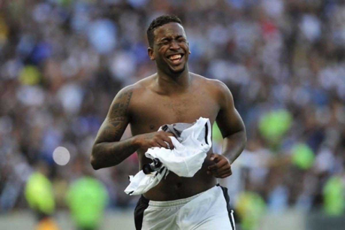 Polêmicas e brigas com a balança marcaram carreira de Thalles